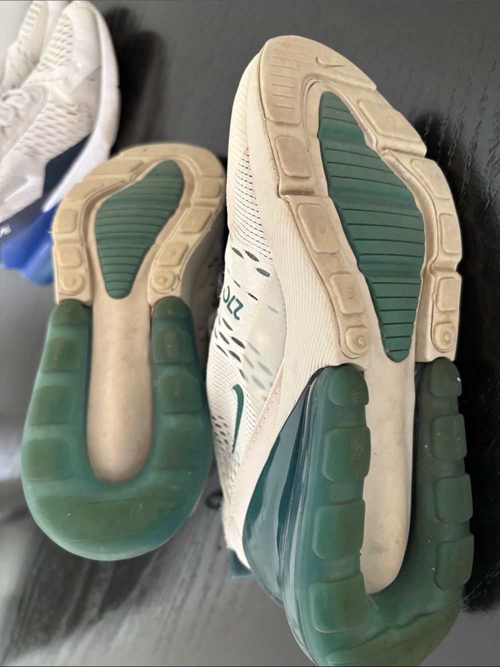Two Pairs Nike Air Max 270 size 4Y - Picture 8 of 16